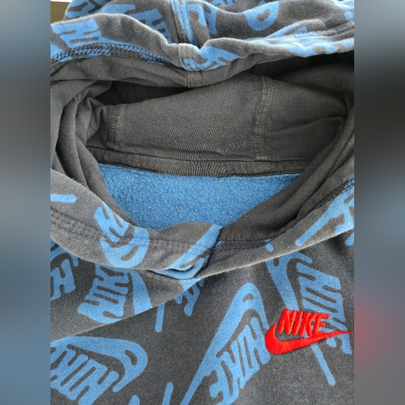 *preworn* Boys Nike Set Youth XL *Size Tag Removed From Hoodie, SEE PICS - Picture 6 of 8
